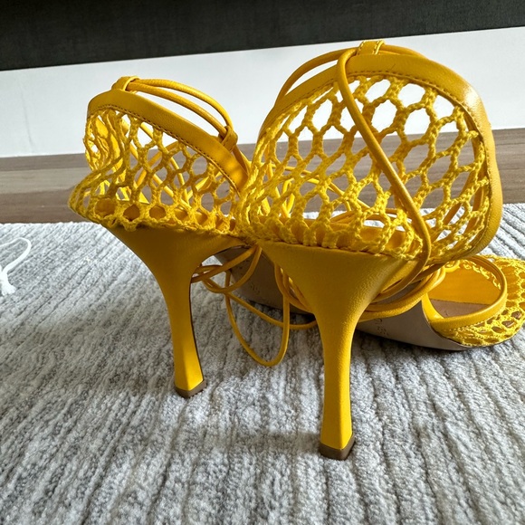 Bottega Veneta Stretch Lace-Up Sandal - Picture 6 of 7